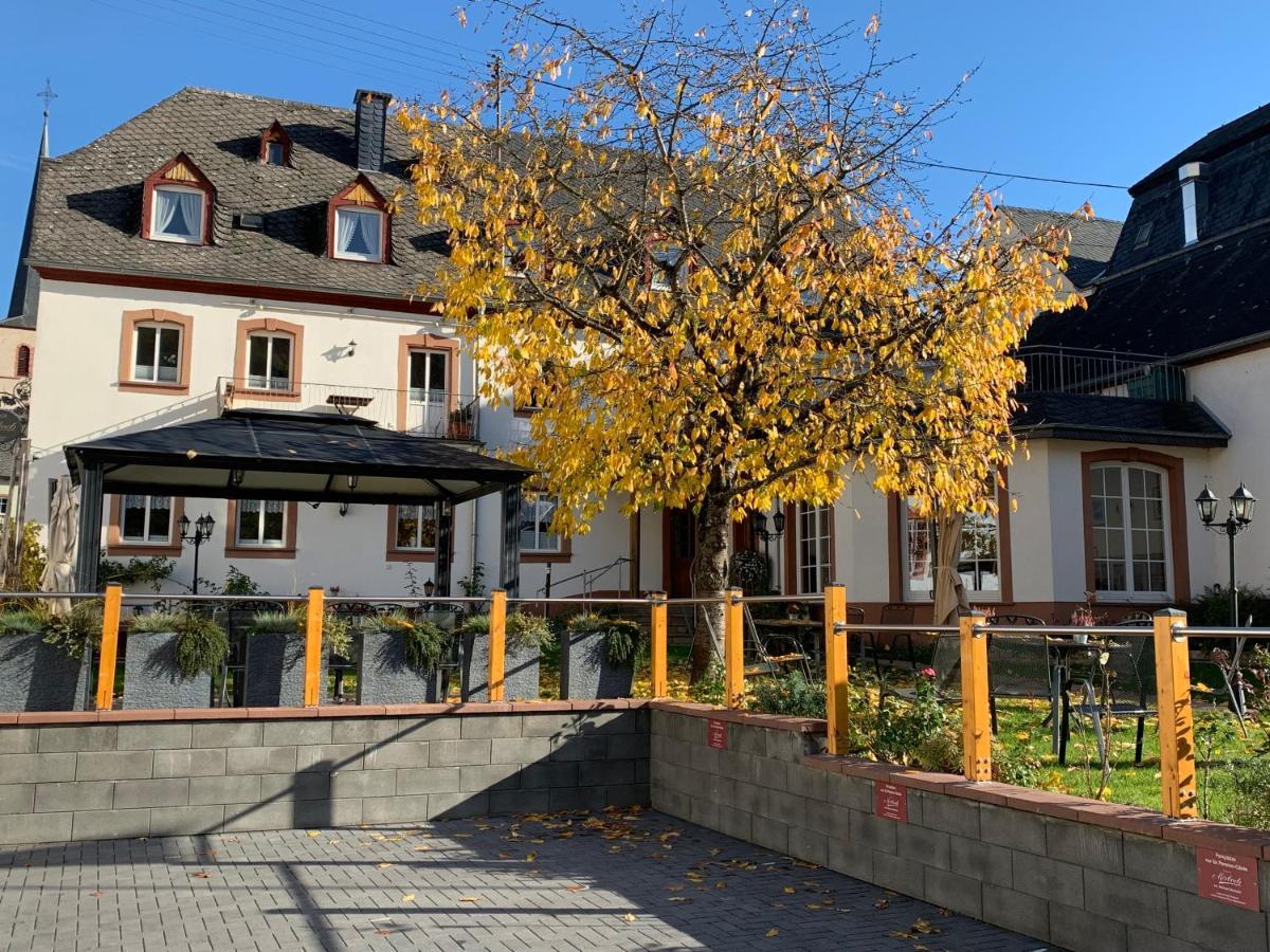 Hotel Weinhof Michael Morbach Zeltingen-Rachtig Exterior foto